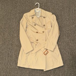 Banana Republic Lined Beige Trench